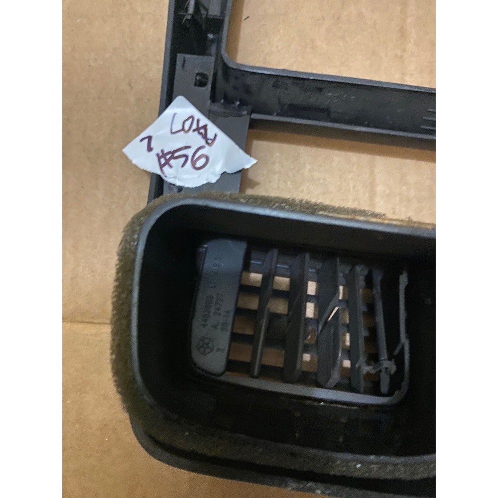 1990-1995 Chrysler LeBaron Center Dash Air Vent Bezel Trim Panel OEM 92 93 94‎